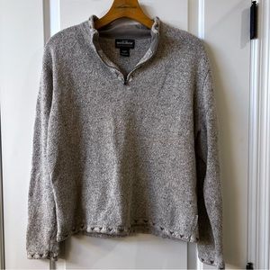 Woolrich 1/4 zip British tan grey Heather sweater size large with some crop wool